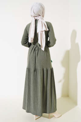 Kuşaklı Ağaç Kabuğu Elbise Çağla Yeşili - Tesettür Elbise