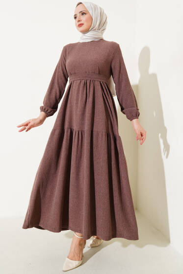 Kuşaklı Ağaç Kabuğu Elbise Kahve - Elbise