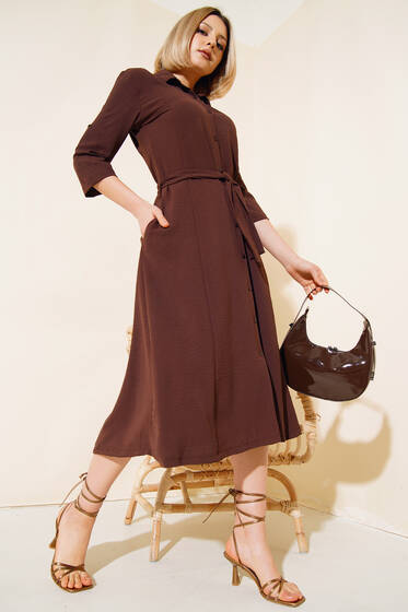 Kuşaklı Boydan Düğmeli Elbise Kahve - Yeni Giyim