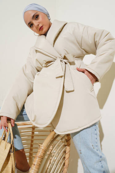 Kuşaklı Cepli Basic Şişme Mont Bej - Mont