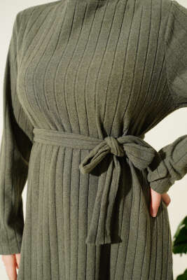 Kuşaklı Dik Fitilli Kaşe Elbise Haki - Elbise