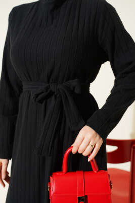 Kuşaklı Dik Fitilli Kaşe Elbise Siyah - Elbise