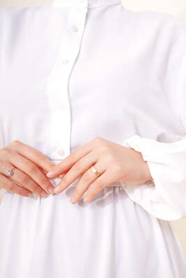 Kuşaklı Düğmeli Elbise Beyaz - Thumbnail