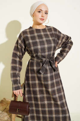 Kuşaklı Ekose Desenli Kloş Elbise Kahve - Elbise