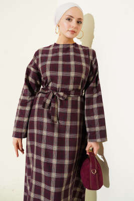 Kuşaklı Ekose Desenli Kloş Elbise Mürdüm - Elbise
