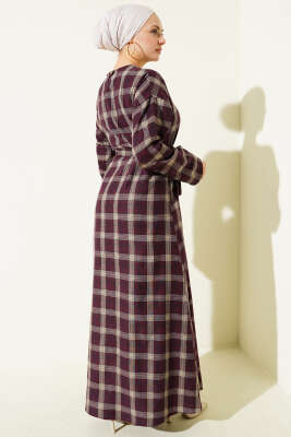 Kuşaklı Ekose Desenli Kloş Elbise Mürdüm - Elbise