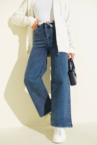 Kuşaklı Geniş Paça Kot Pantolon Orta Mavi - Pantolon