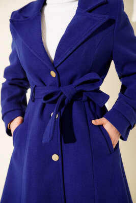 Kuşaklı Gold Düğmeli Kaşe Kaban Saks - Kaban