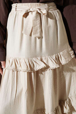 Kuşaklı Kat Detaylı Kloş Etek Bej - Etek