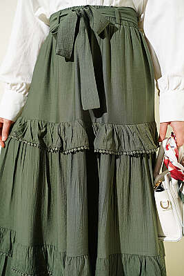 Kuşaklı Kat Detaylı Kloş Etek Haki - Etek