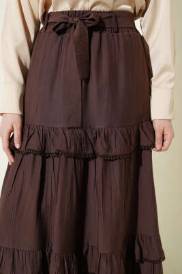 Kuşaklı Kat Detaylı Kloş Etek Kahve - Etek