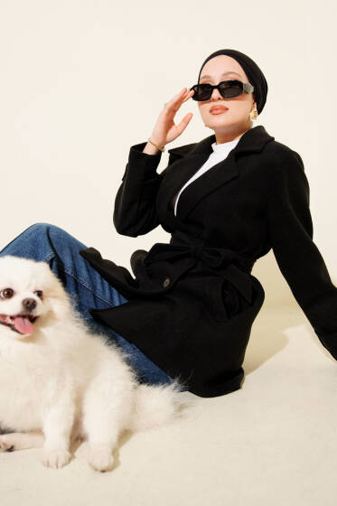 Kuşaklı Kruvaze Yaka Kısa Kaşe Kaban Siyah - Kaban