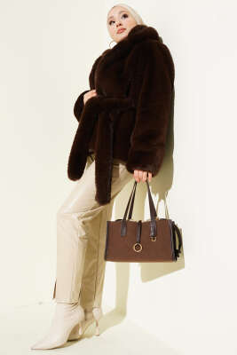 Kuşaklı Kruvaze Yaka Kürk Mont Kahve - Mont