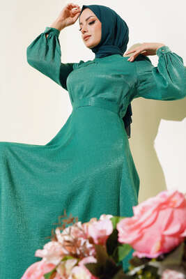 Kuşaklı Parlak Saten Elbise Zümrüt Yeşili - Thumbnail