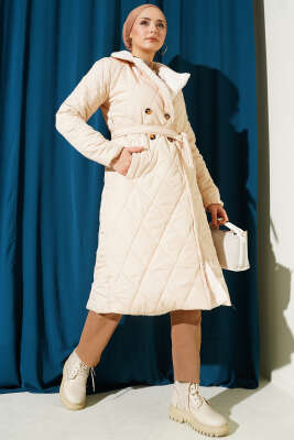 Kuşaklı Peluş Detaylı Kapitone Mont Bej - TEGOE