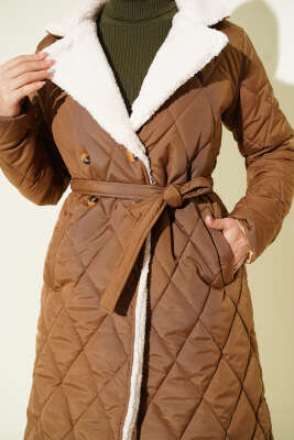 Kuşaklı Peluş Detaylı Kapitone Mont Taba - Mont