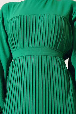Kuşaklı Pliseli Prenses Elbise Benetton - 300-500 TL Ürünler