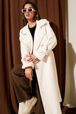 Kuşaklı Rüzgarlıklı Uzun Kaşe Kaban Ekru - Kadın Giyim Modelleri