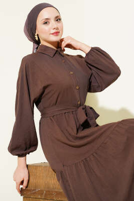 Kuşaklı Yarım Düğmeli Kat Elbise Kahve - Elbise
