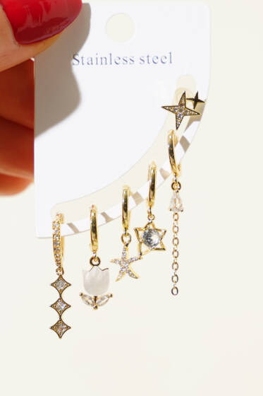 Lale Detaylı Küpe Seti Gold - Küpe