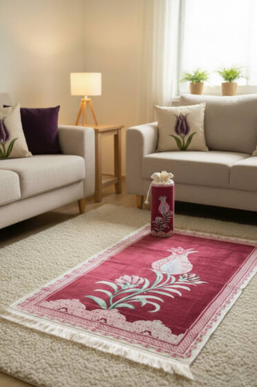 Lale Motifli Keseli Seccade Bordo - SECCADE