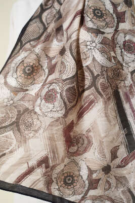 Lalezar Desen Modal Şal Siyah Bej - Başörtüsü