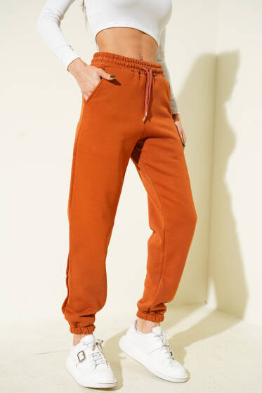 Lastikli Üç İplik Jogger Pantolon Taba - Kadın Giyim Modelleri