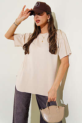 Lazer Kesimli Basic T-shirt Bej - Kadın Giyim Modelleri