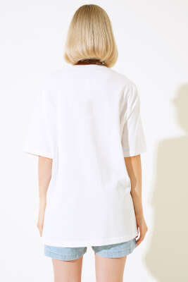 Leopar Baskılı T-shirt Ekru - Kadın Giyim Modelleri