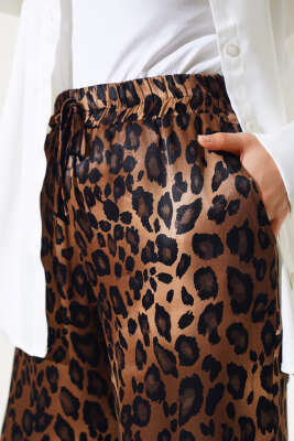 Leopar Desen Bel Lastikli Pantolon Leopar - Pantolon