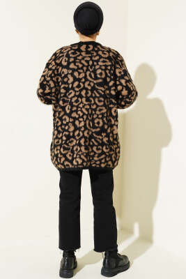 Leopar Desen Düğmeli Salaş Triko Hırka Bisküvi - Triko Hırka