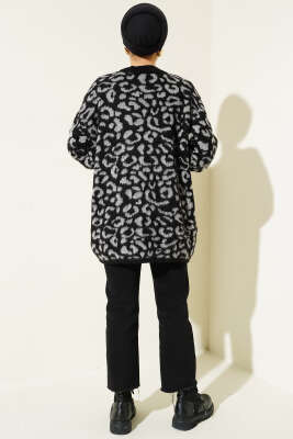 Leopar Desen Düğmeli Salaş Triko Hırka Gri - Triko Hırka