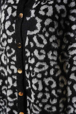 Leopar Desen Düğmeli Salaş Triko Hırka Gri - Triko Hırka