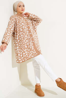 Leopar Desen Düğmeli Triko Hırka Latte - Triko Hırka