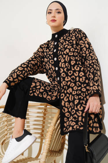 Leopar Desen Düğmeli Triko Hırka Siyah Latte - Hırka