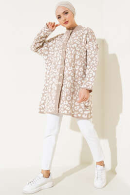 Leopar Desen Düğmeli Triko Hırka Sütlü Kahve - Triko Hırka