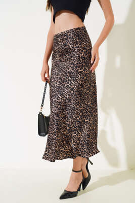 Leopar Desen Kalem Etek Leopar - Kadın Giyim Modelleri