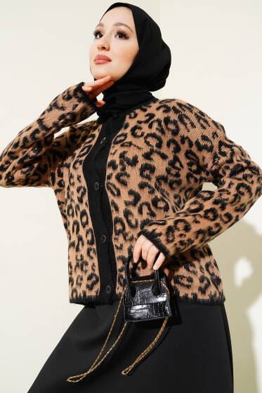 Leopar Desen Kısa Triko Hırka Latte - Hırka