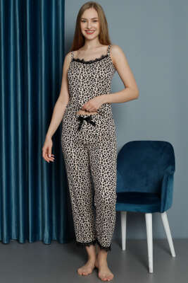 Leopar Desen Sabahlıklı 3'lü Pijama Takımı Leopar - Pijama & Gecelik