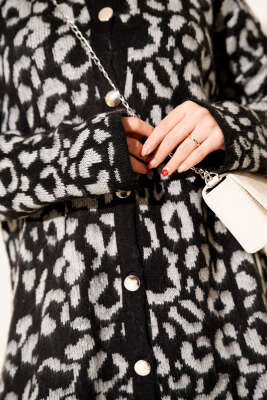 Leopar Desen Triko Düğmeli Hırka Gri - Yılın Fırsatı