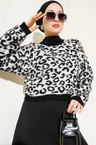 Leopar Desen Triko Kazak Beyaz - Triko Kazak