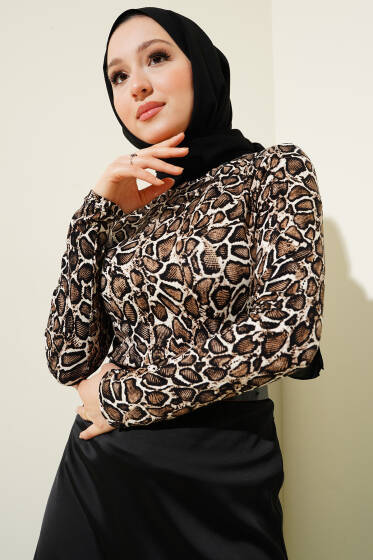 Leopar Desenli Basic Body Taş - Bluz