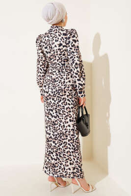 Leopar Desenli Belden Bağlamalı Elbise Leopar - Tesettür Elbise