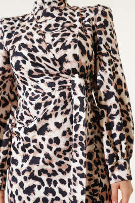 Leopar Desenli Belden Bağlamalı Elbise Leopar - Tesettür Elbise