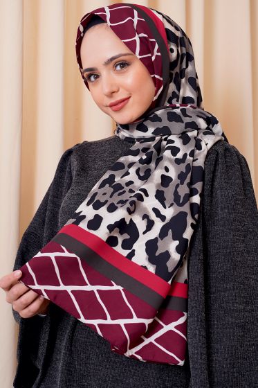 Leopar Desenli Bordo Medine İpeği Şal - Black&White