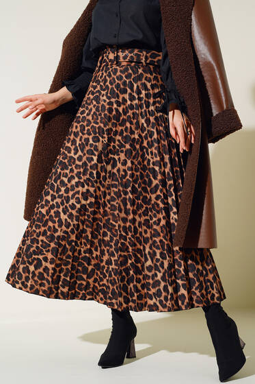 Leopar Desenli Kemerli Piliseli Etek Camel - Uzun Etek