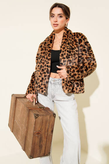 Leopar Desenli Kürk Mont Leopar - Kadın Giyim Modelleri