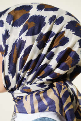 Leopar Desenli Soft Eşarp Lacivert - Başörtüsü