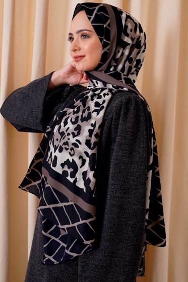 Leopar Desenli Vizon Medine İpeği Şal - Black&White