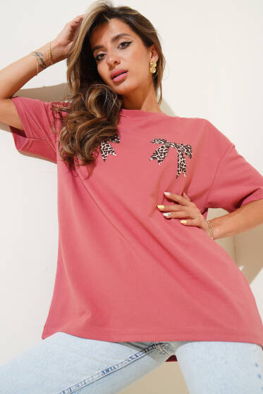 Leopar Fiyonk Baskılı T-shirt Gül Kurusu - Kadın Giyim Modelleri